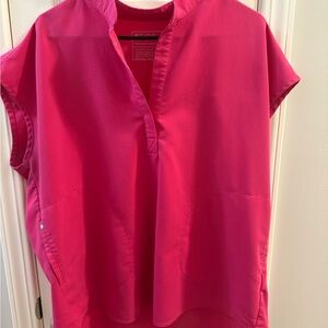 Figs scrub set sz L/XL “shocking pink”